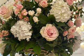 J Designs, A Wedding Flower Boutique - 25