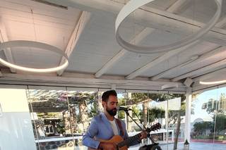 Louis Vlahakis - 14