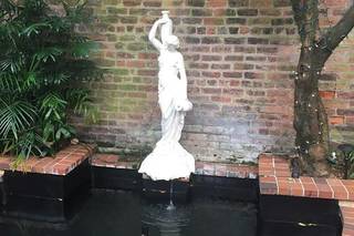 Chateau LeMoyne-French Quarter - 9