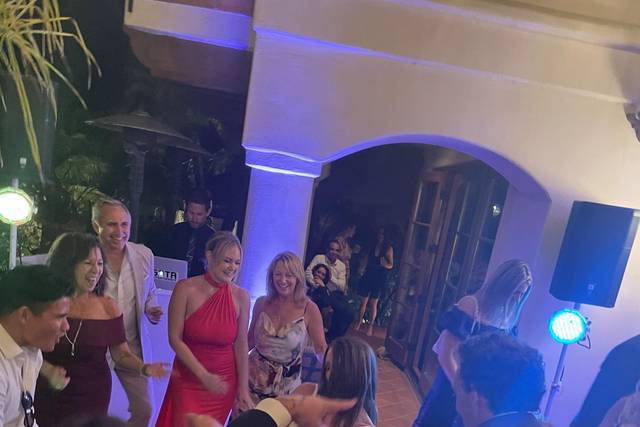 DJ Sota Entertainment - West Coast Wedding DJs 1