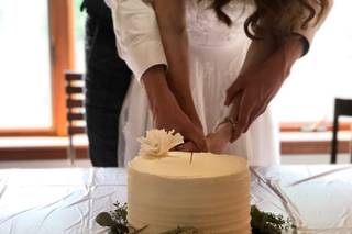LaLa Custom Cake - 13