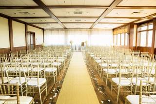 Charleston Harbor Resort & Marina - 8