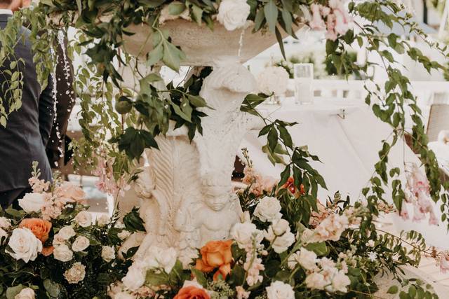 Marco Island Florist Home & Gifts 5