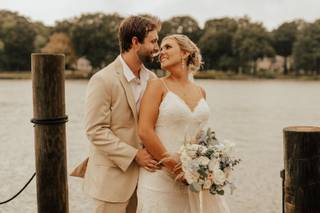 Awe•Struck Entertainment - 29