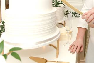La Creme Wedding Cakes - 13