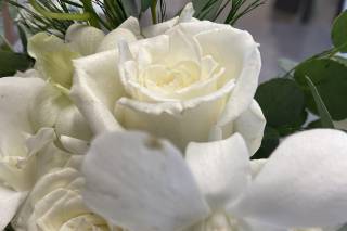 Mrs. D's Flower Shop - 4