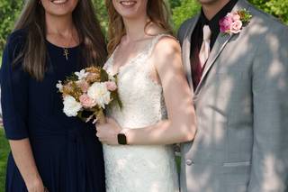 White Swan Wedding Services - 11