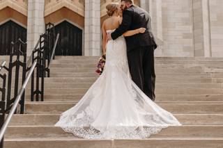 Volle's Bridal & Boutique - 14