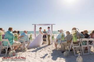 The Sunset by Gulf Drive Cafe - 14