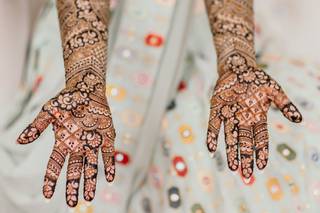 Naseem's Henna & Art - 10