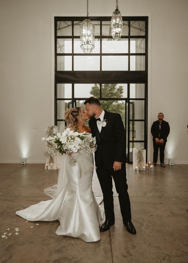 KD Hunt Photography LLC - 1