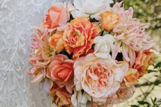 Lush Floral Design - 35