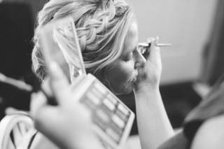 Jaclynn Kate Hair & Make Up Artistry - 6