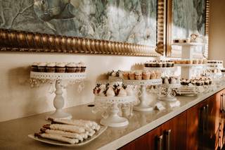 Mmmm Delicious Cupcakes - 6