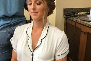 Allure Traveling Beauty - 32