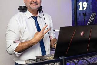 Beverly Hills DJ Company - 28