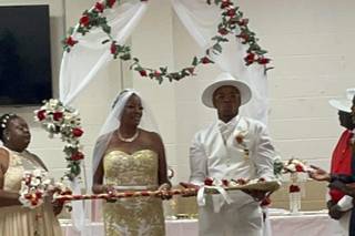 Stephanie D Singleton - Officiant/Love Coach - 9