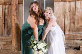Daisy's Front Porch Flowers, Events & Creative Studio - 82