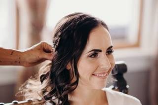 Graykin Hair & Makeup - 75