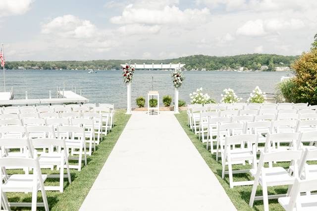 Bay Pointe Inn 2