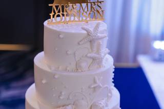 Incredible Edibles Bakery - 35
