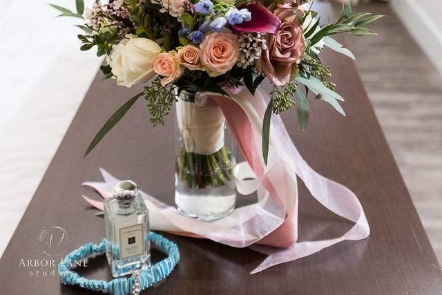 Classy and Unique Centerpieces