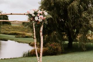 Farmhouse Floral Designs & Events - 29