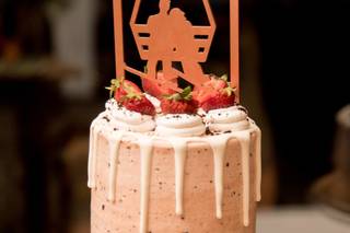 NoRA Cupcake Company - 10