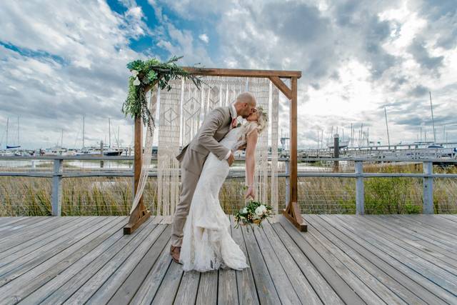 The Charleston Yacht Club 1