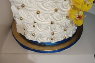 Ven's Cakes and Pastries - 37