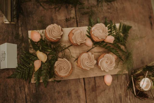 Mike's Amazing Cakes 3