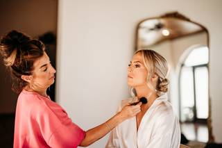 Ashlee Ann On Location Hair and Makeup - 18
