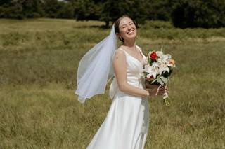 Linh's Bridal & Alterations - 82