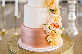 Sweet Treets Bakery - 37