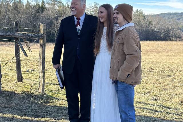 Gatlinburg Wedding Minister 1