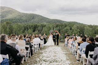 Yonah Mountain Vineyards - 5