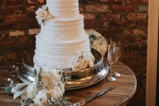 Cakes by Carolyn - 2