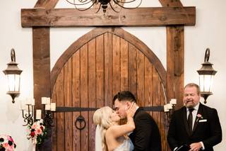 Chris Gray Wedding Officiant - 24
