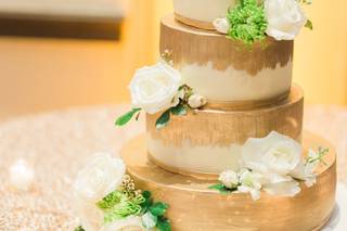 Sprinkles Custom Cakes - 40