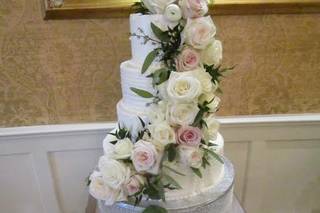 Bovella's Pastry Shoppe - 6