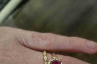 Gold N Carats Jewelers - 1