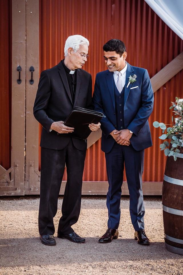 Rev Giovanni Weddings - 2