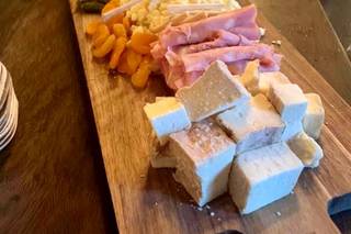 Chapel & Hudson's Cellar - 5