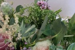 Nature's Best Floral & Boutique - 38