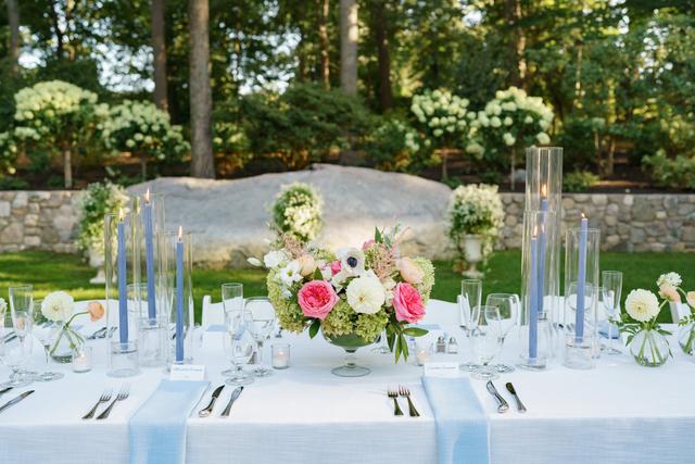Table & Tulip - 4