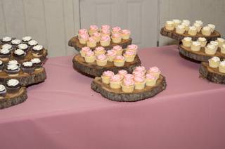 CaraMel's Bakery - 37