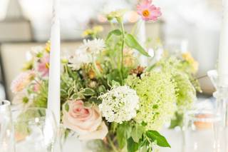 Loreta Daka Floral Boutique - 55