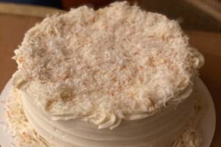 Bella's Custom Cakes - 10