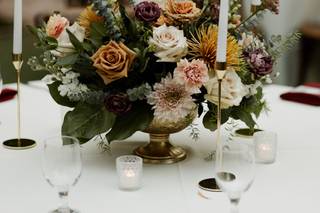 Lori's Flowers - Weddings & Events - 16