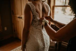 La Boutique Photography & Makeup Artistry - 25